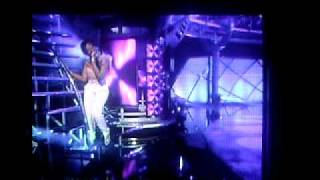 Lil Rounds singing The Way You make me feel