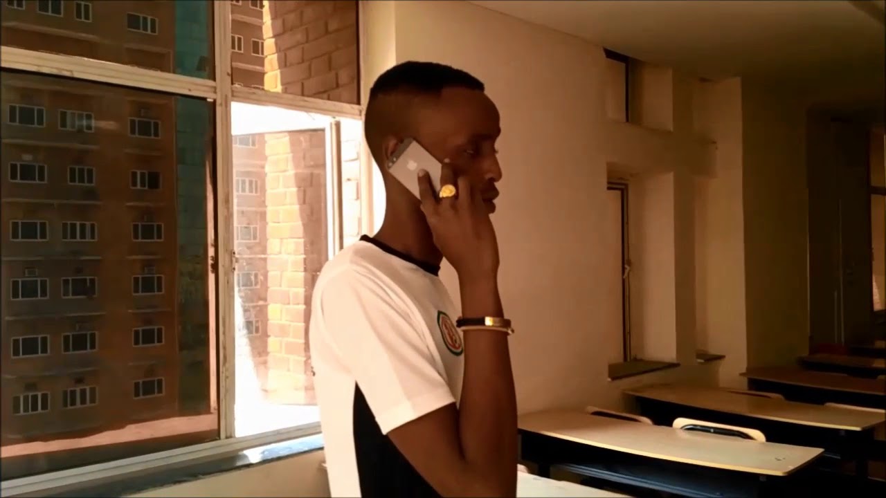 How reference group effects the consumer behaviour.