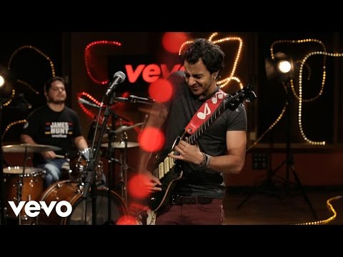 Artur Menezes - Early to Marry (Radar Vevo)