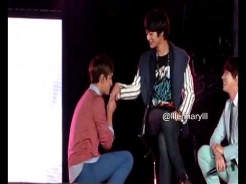 ⑭ [FANCAM] 121125 SMTOWN BKK - Changmin, Minho, Kyuhyun "JUST THE WAY U ARE"