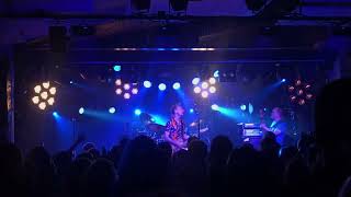 Hassisen kone - Pelkurit (live @ Kerubi, 24.6.2022)