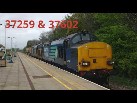 Prestatyn Station 21.4.2017 - DRS 37259 & 37602 Valley flasks - Class 37