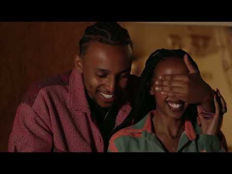 Mez Mariyé - Give A Little