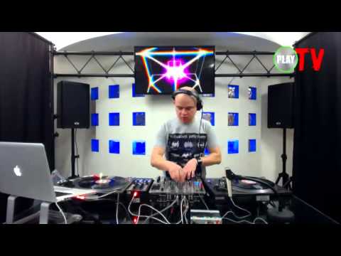 Live @PlayTV 16.02.2014 - Dj Сosmo
