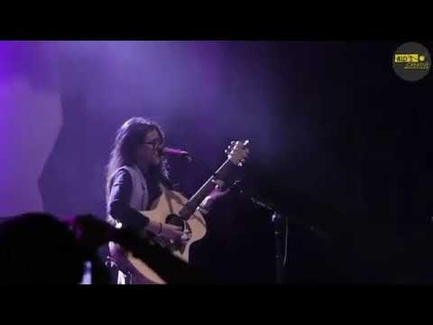 Lagu ini cocok  buat story WA kalian