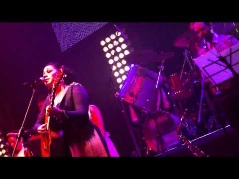 Carla Morrison - No Quise Mirar (Plaza Condesa HD)