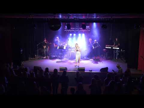 Bildts Song Festival 2018 : optreden 5 : Michelle Volbeda met  Lay Your Weapons Down