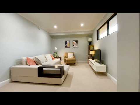 4 Wattle Grove, Reservoir