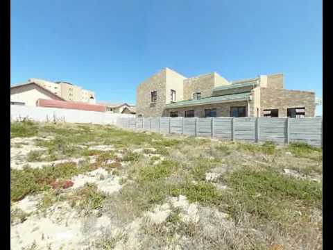 Stand vago em área nobre totalmente desenvolvida | dias Strand Property | Z4027