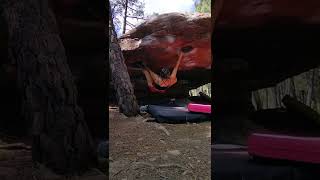 Video thumbnail of Hit the floor, 6c. Albarracín