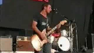 Feeder - Just A Day (Reading Festival 2001)