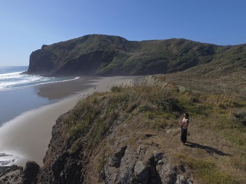 Me Maranga - Rise Up - Matiu Te Huki