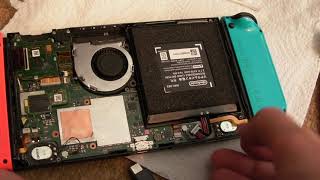 Nintendo Switch (Water damage) - How it was behaving before it was fixed completely