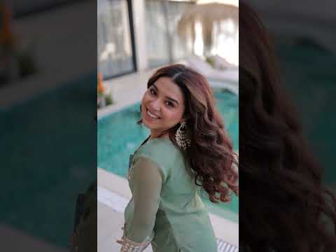 Peach Mirror Work Top Pant Set with Batwa