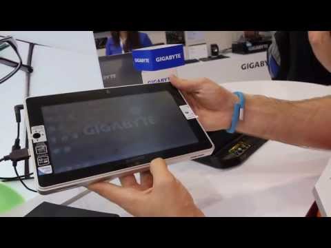 Gigabyte S1082 Tablet Hands On