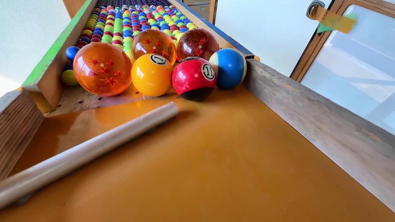 Welcome to Marble Run Live☆Handmade wooden gutter slope and colorful balls.  [Marble Run Ball]