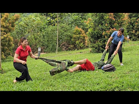 Sua found Duong at the park. The wife was determined to take Duong back to the bamboo house