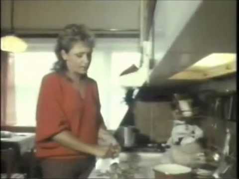 Petra Janů - Říkej mi [w]