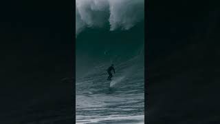 Me &amp; the devil #surf #bigwaves #nazare #bigsurf #foil #foiltheworld