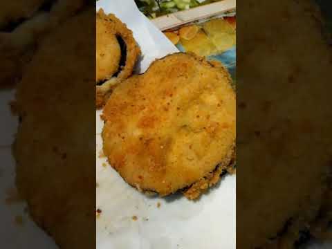 Panini di melanzane imbottiti, con prosciutto e mozzarella