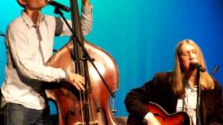 The Wood Brothers, "Pray Enough" (w/ lyrics) (Sean Costello Memorial Concert, 03-01-2009 (22))