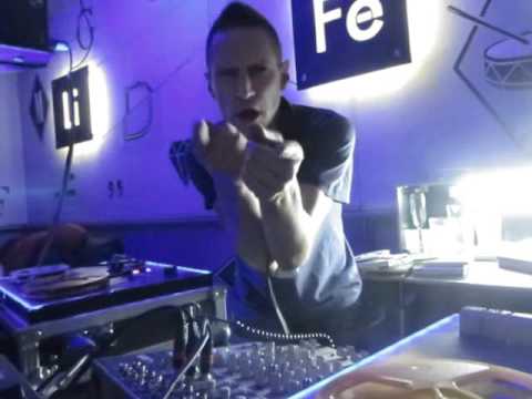 DJ SAGA tapes performance