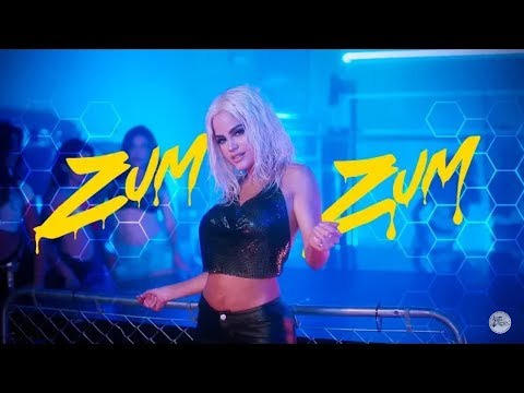 Daddy Yankee, Arcangel - Zum Zum (Official Video) ft. R.K.M & Ken-Y
