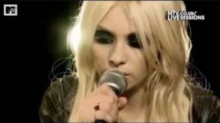 Download lagu The Pretty Reckless - Zombie (Acoustic) mp3 Download lagu The Pretty Reckless - Zombie (Acoustic) mp3