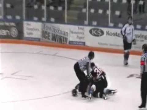 Wacey Hamilton vs Brayden McNabb