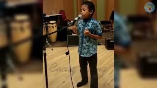 Download lagu 🔴 Anak Orang Asli Bersuara Emas Dendang Lagu TIARA..‼️ Boleh Pegi Jauh Bakatnya Kalau Digilap.. mp3