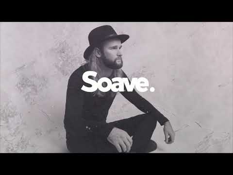 Jordan Grace - Kiss + Hello