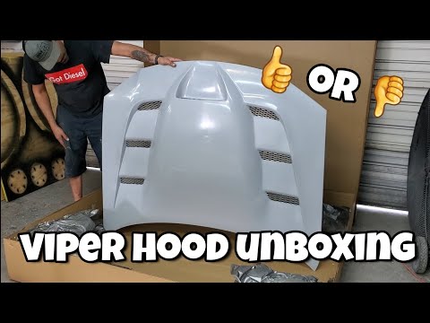 Chrysler 300 Viper Hood | BMC Extreme Customs Hornet Hood Unboxing