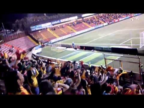 "Garra Herediana - olé olé olé" Barra: Garra Herediana &bull; Club: Herediano