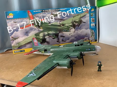 COBI® 5703 US Boeing B-17G Flying Fortress long-range bomber
