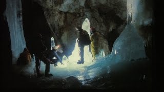 REALM OF DARKNESS - CAVES OF GLASS  (1982)