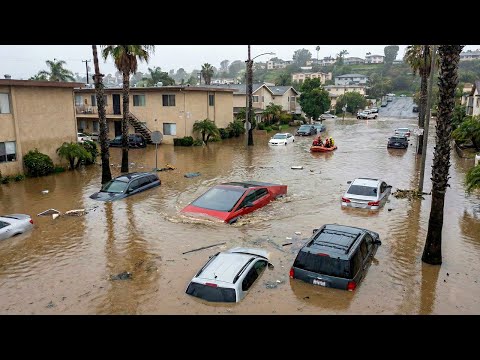 San Diego in Chaos Today! Flash Flooding Turns Streets Into Rivers, Cars Swept Away
