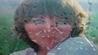 In memoriam Llueve. duele y llueve - Mari Trini