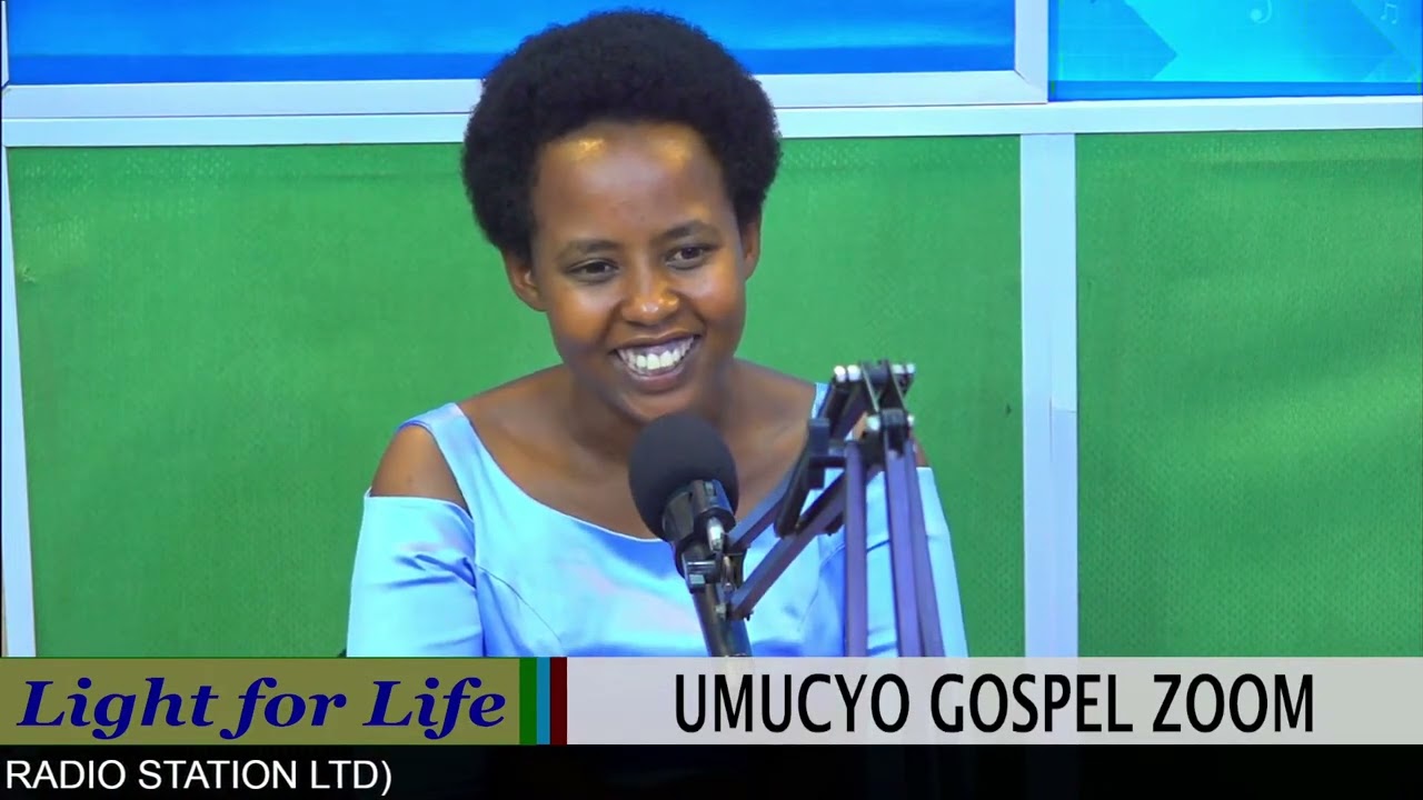 ikiganiro cy' umuhanzi deborah