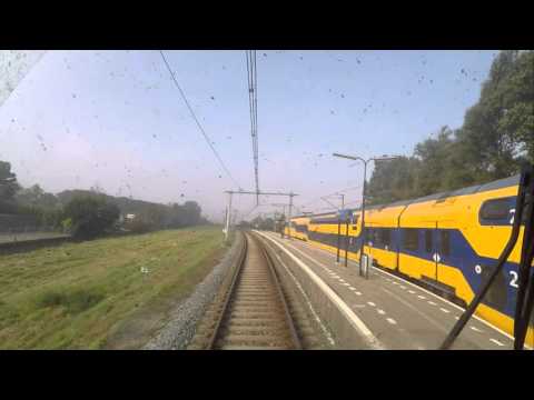 A train driver's view: Hoorn - Haarlem, DDZ, 04-Okt-2015.