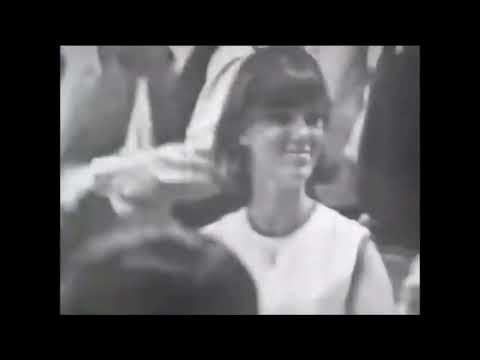 Connie Francis - Among My Souvenirs