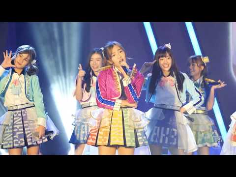 190215 BNK48 Jennis - Kimiwa Melody เธอคือเมโลดี้ @ Predator League [Fancam 4k 60p]