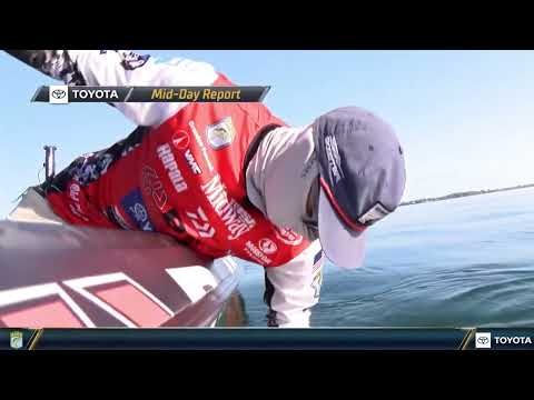2022 Bassmaster Elite Series at St Lawrence River, NY - Toyota Mid Day Report - Day 1