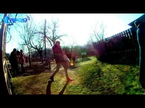 La colindat prin Mehedinti -  Sat Malarisca, Comuna Podeni