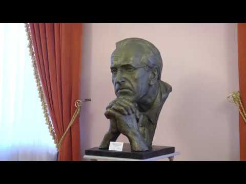 Персональная выставка скульптора Дмитрия Попова открылась во Дворце культуры железнодорожников видео