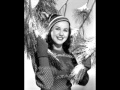 Deanna Durbin Sings Arditi's "Il Bacio." 