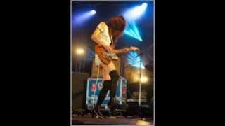 blonde redhead -tons confession