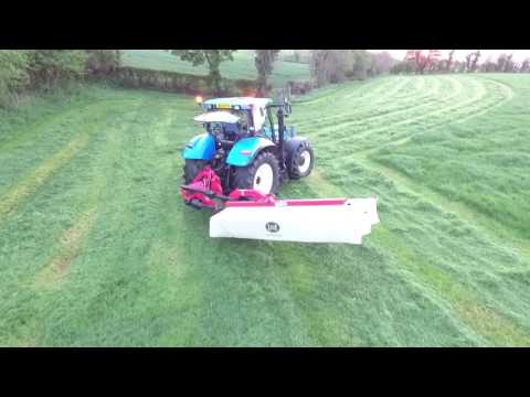 Mowing First Cut of Silage 2016