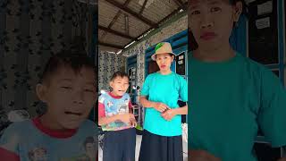 Download lagu Adek juga punya eskrim kok #shorts mp3