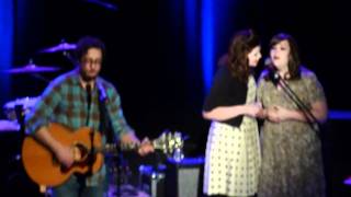 Amos Lee LIVE :Clear Blue Eyes&quot; with The Secret Sisters Boston