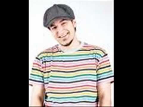 Smiley feat. Pacha Man-Love Is For Free.wmv